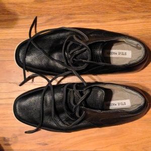 EUC Steve Madden Men's Black Dress Shoes Size 9